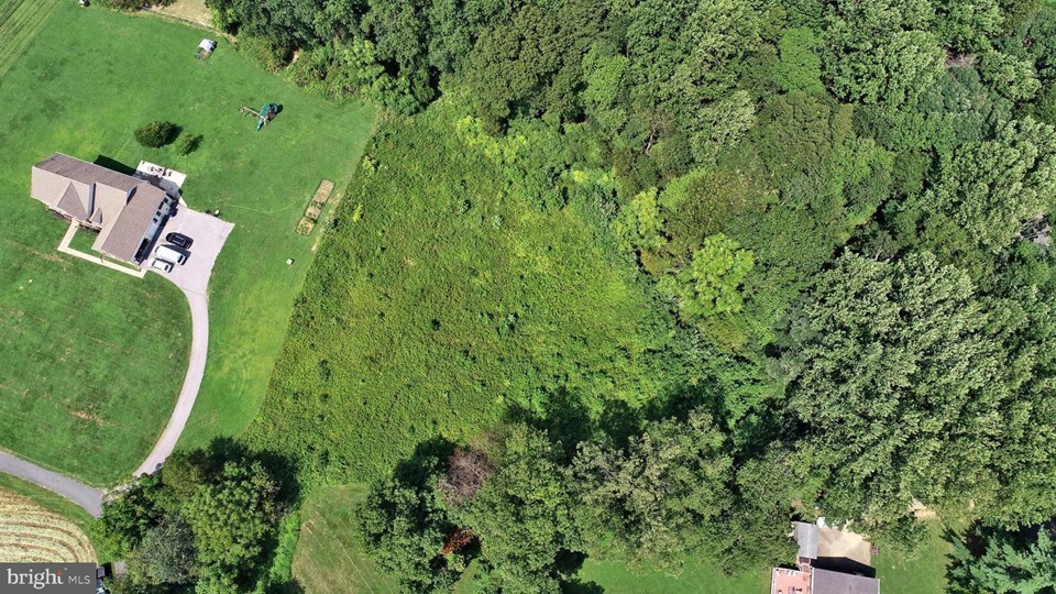 areal view of 2.1 acres with no hoa