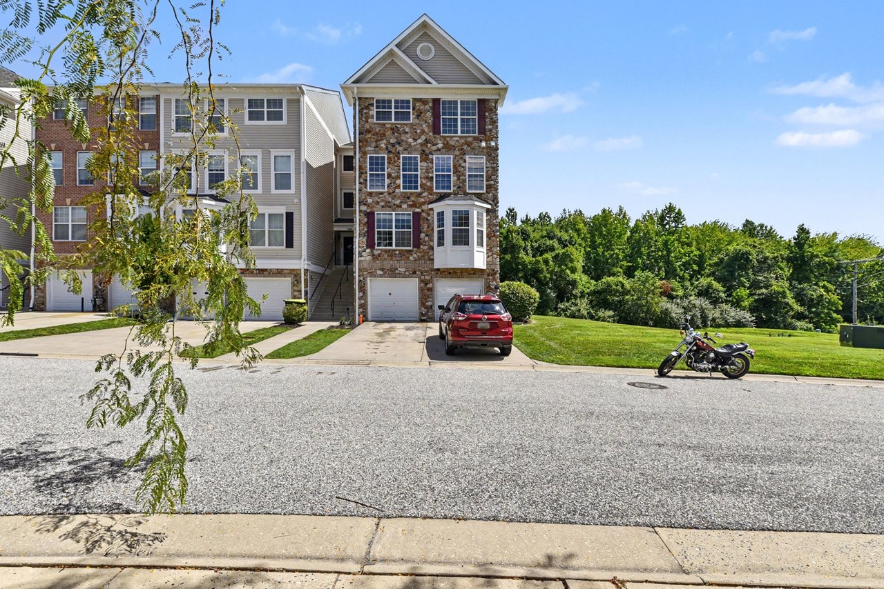 100 MOHEGAN DRIVE C