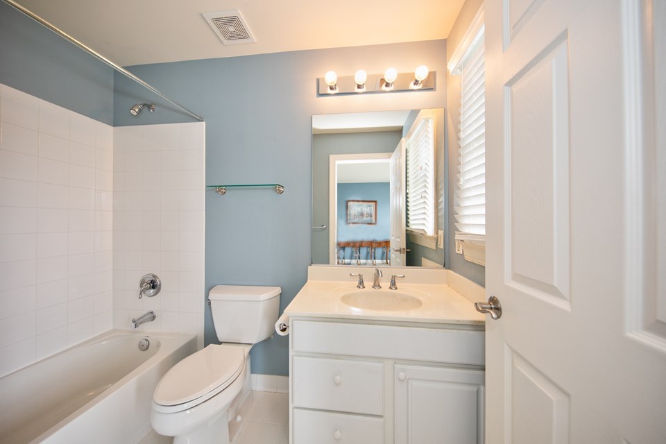 3rd full bathroom on upper level