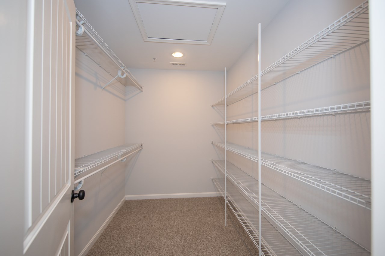 bedroom walk in closet