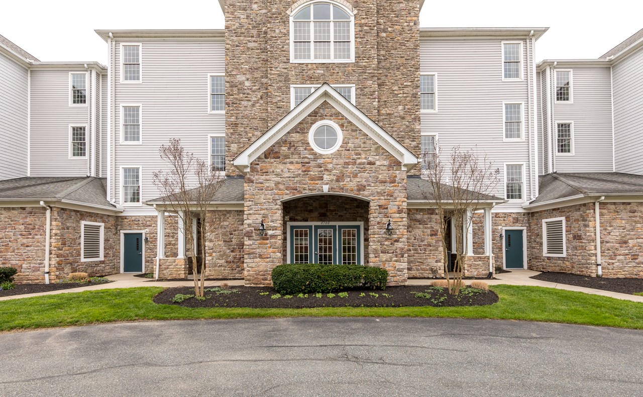 welcome to 4700 water park drive #q