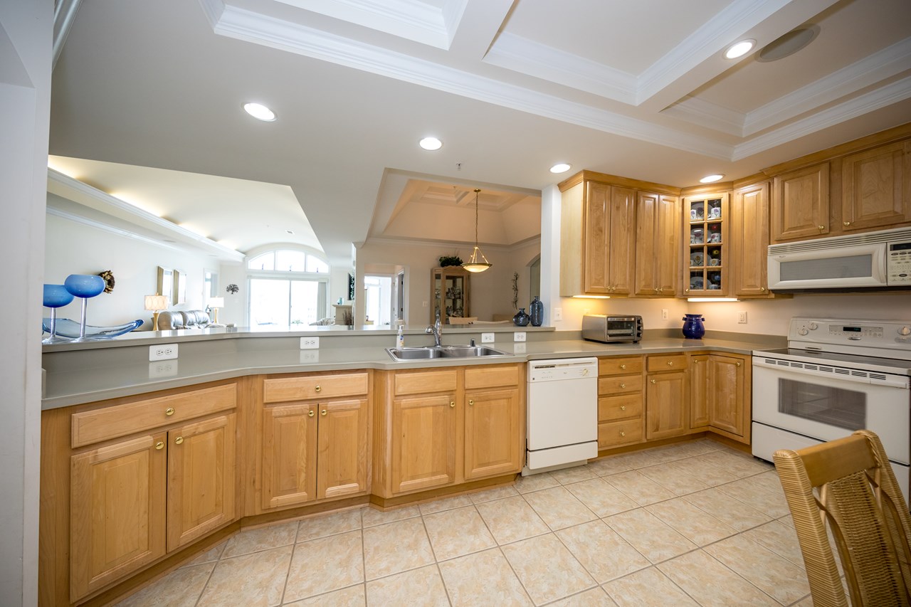 kitchen with quartz countertops