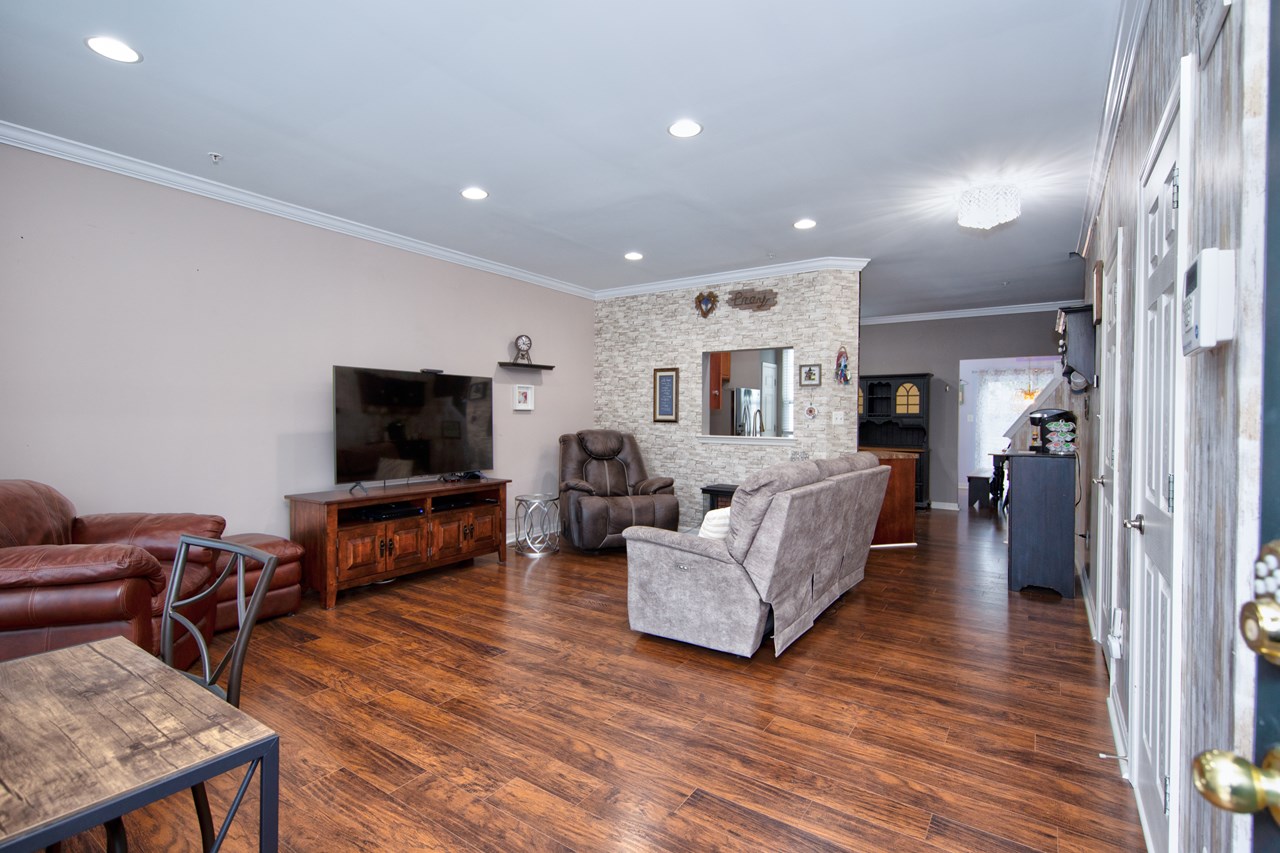entrance to living room