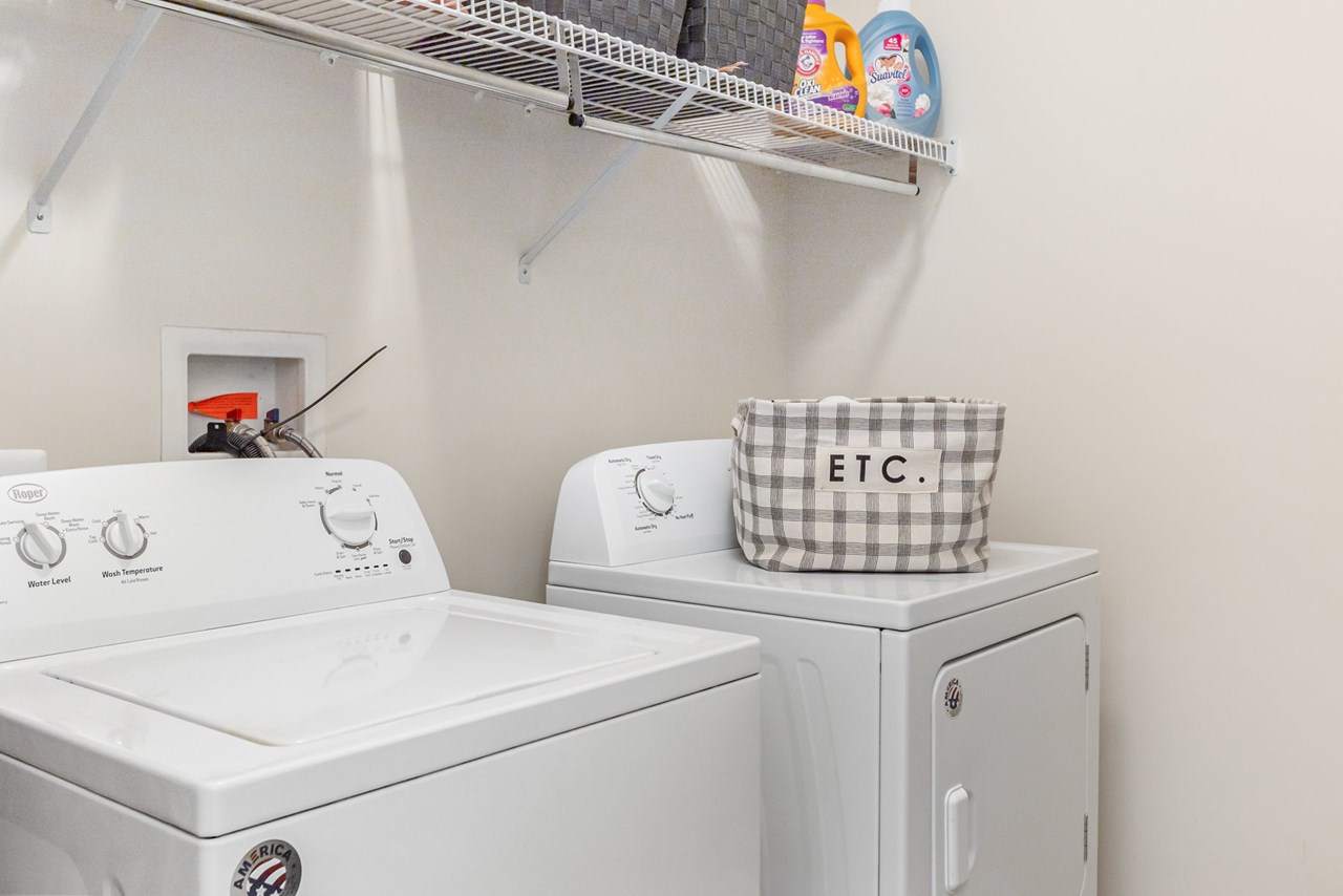 upper level aundry room