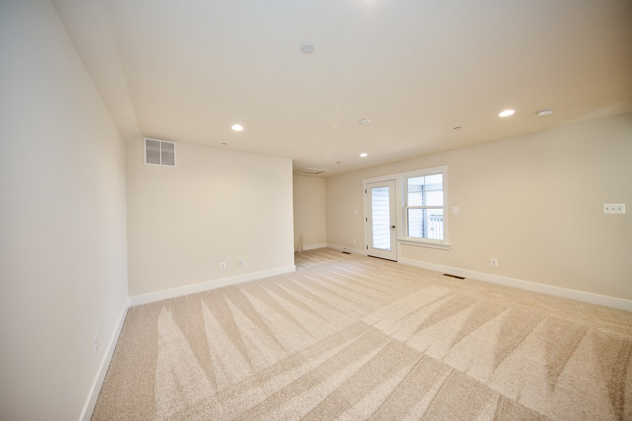 upper level loft/office