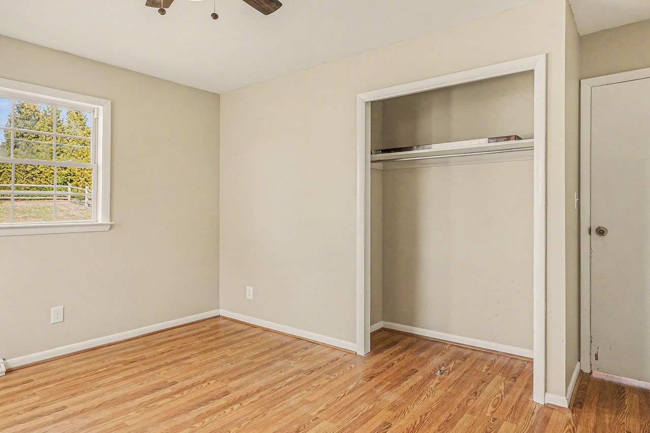 primary bedroom closet