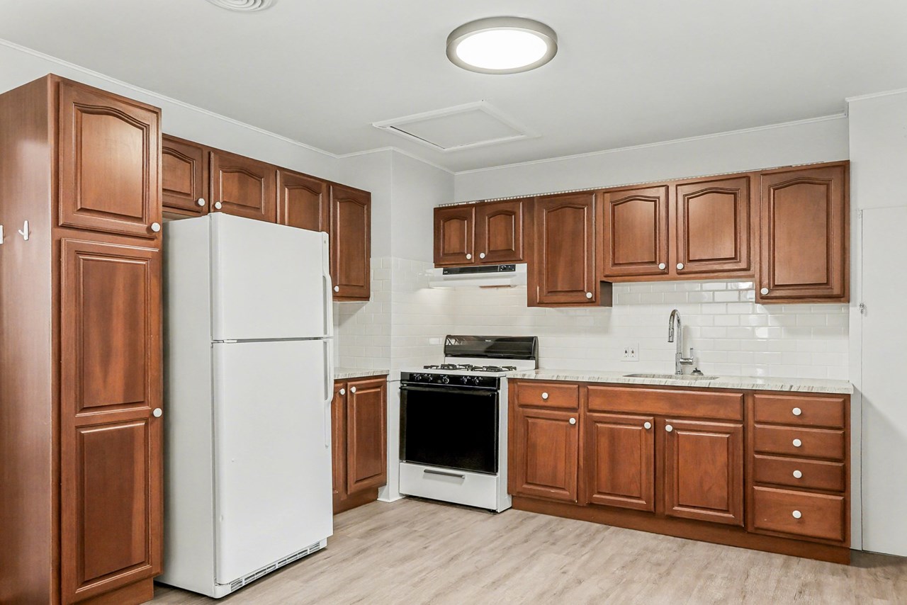 new kitchen with all appliances