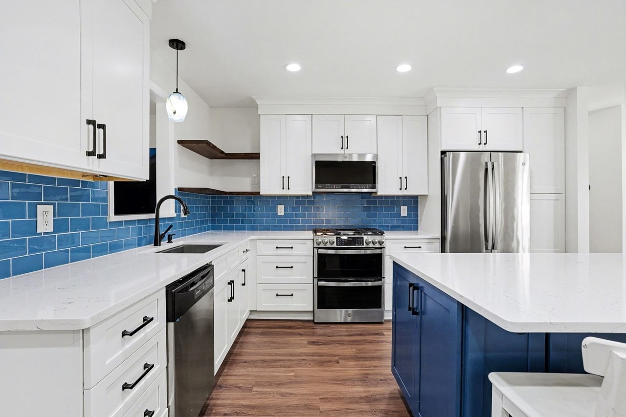 kitchen with all appliances
