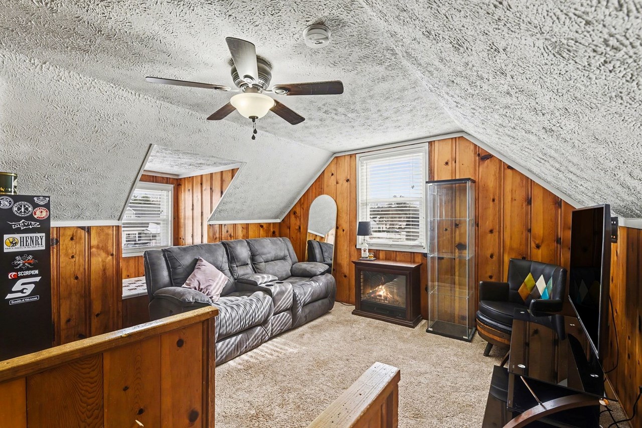 finished upper level