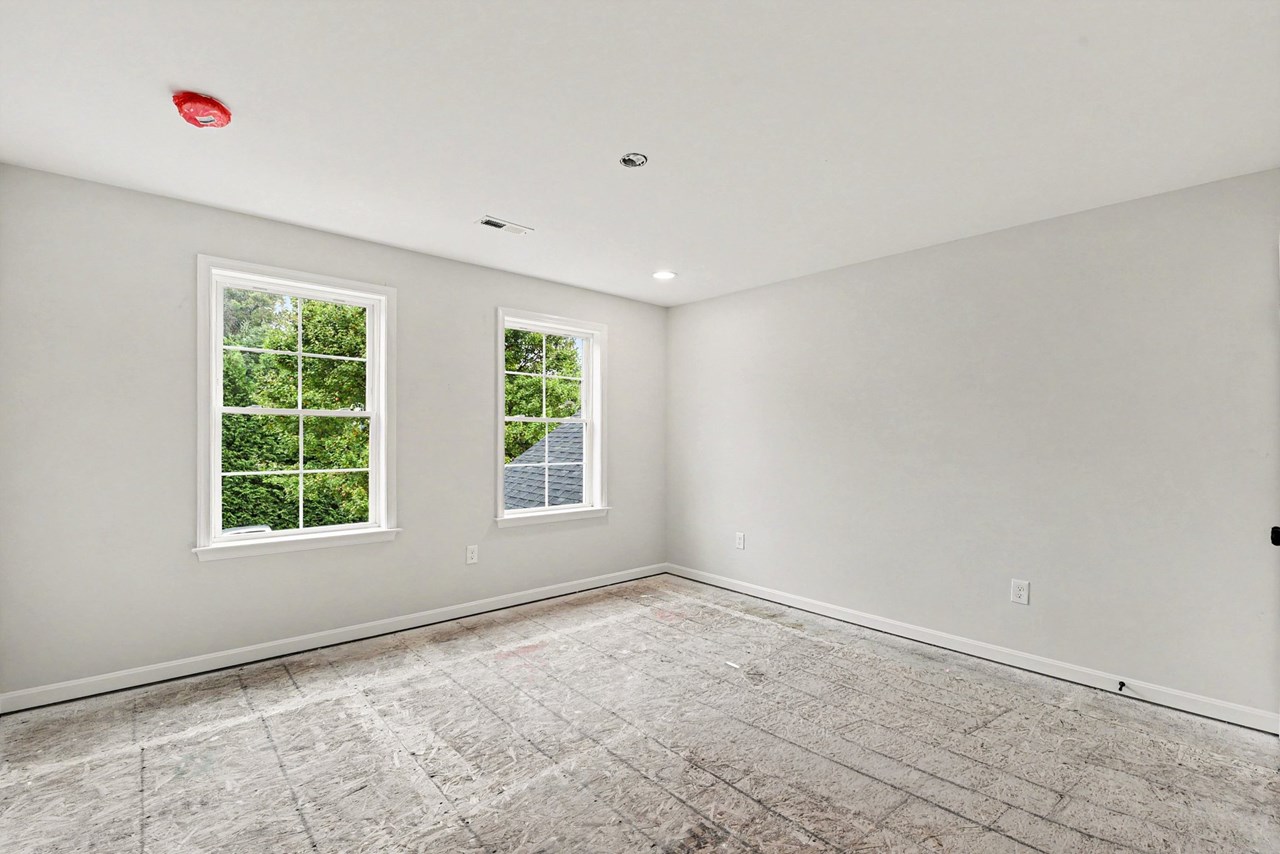 2nd floor bedroom