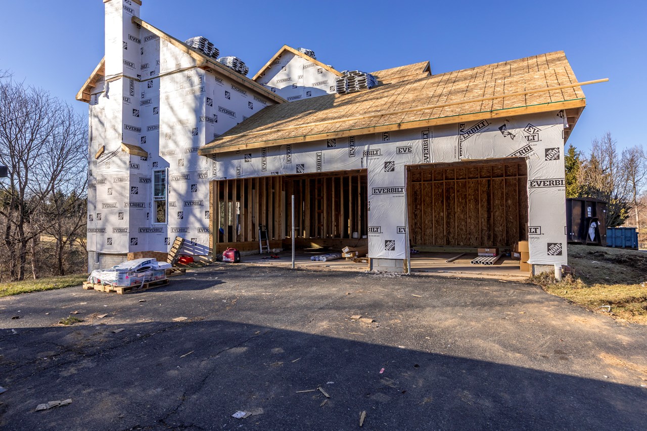 3 car side load garage