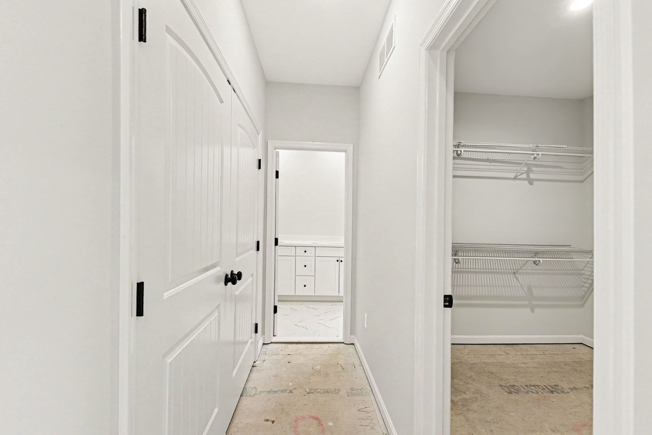 primary walk in closet
