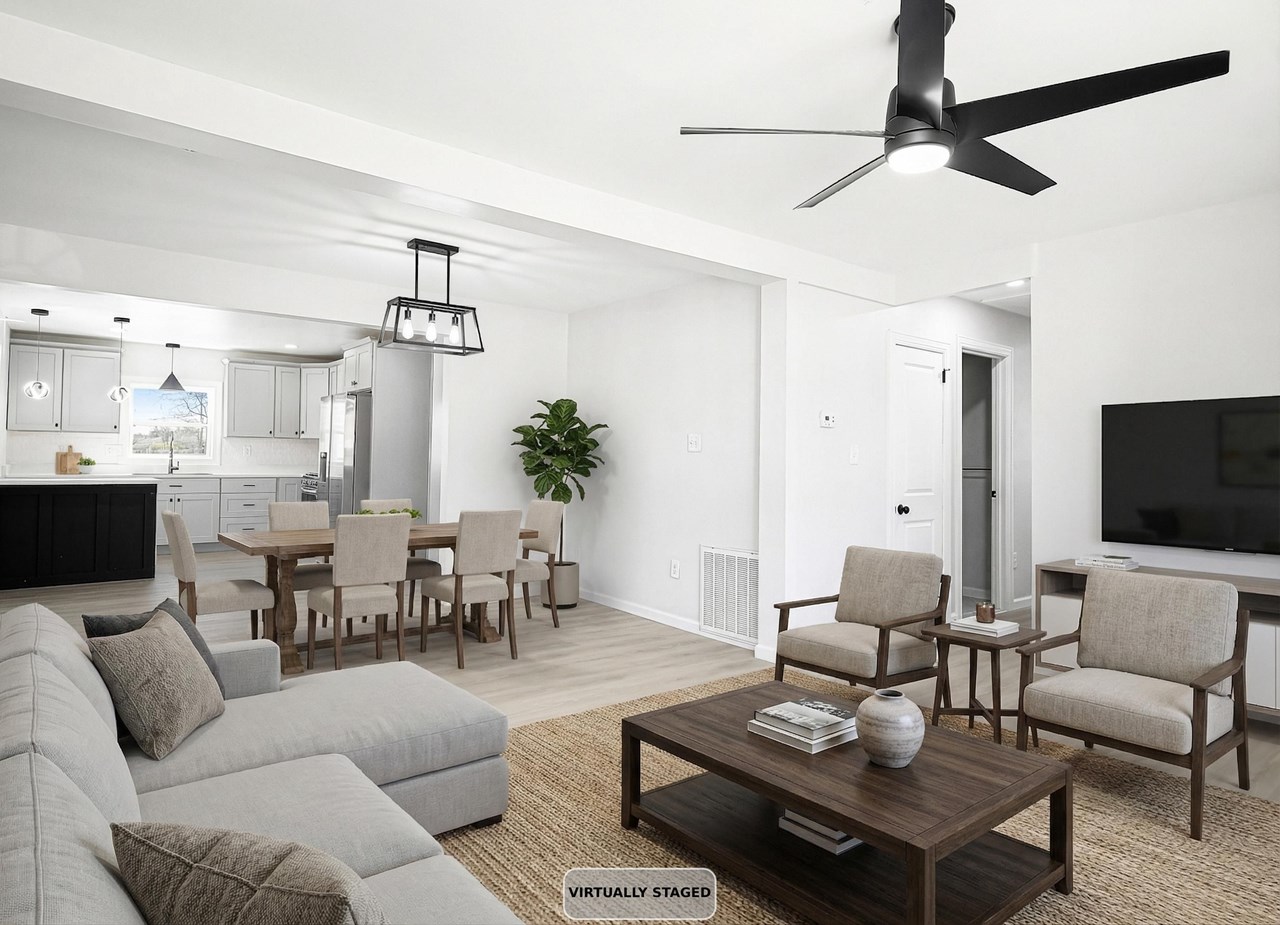 living room / dining room combination