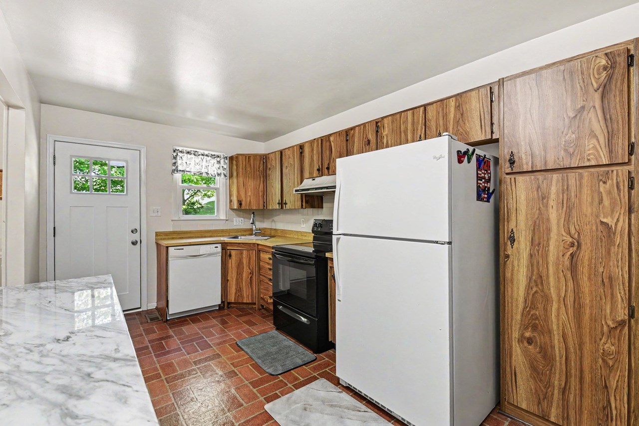 kitchen with deck access