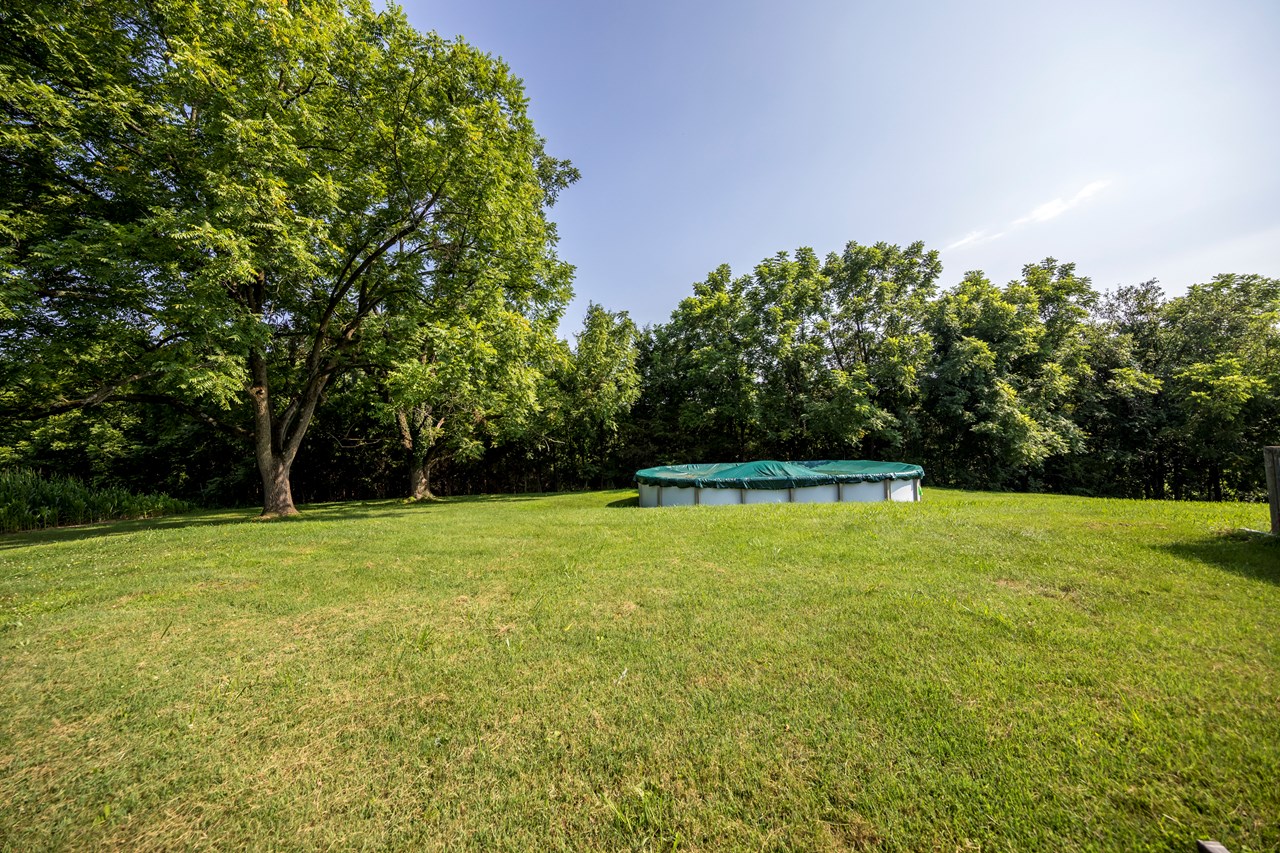 1 acre lot (pool as-is)