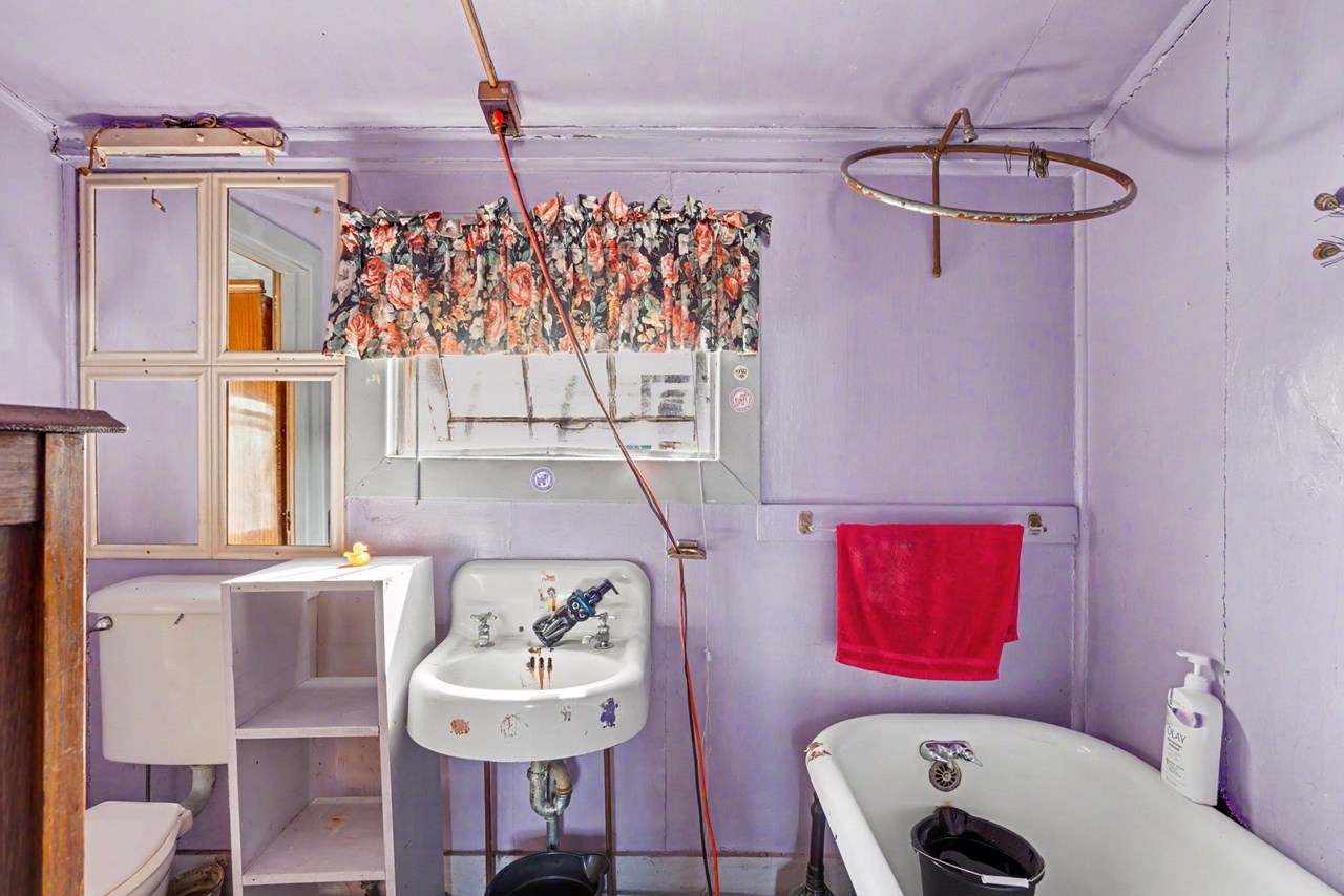 full bath