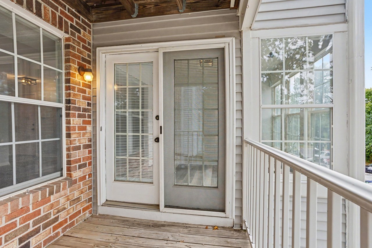 2nd floor front balcony