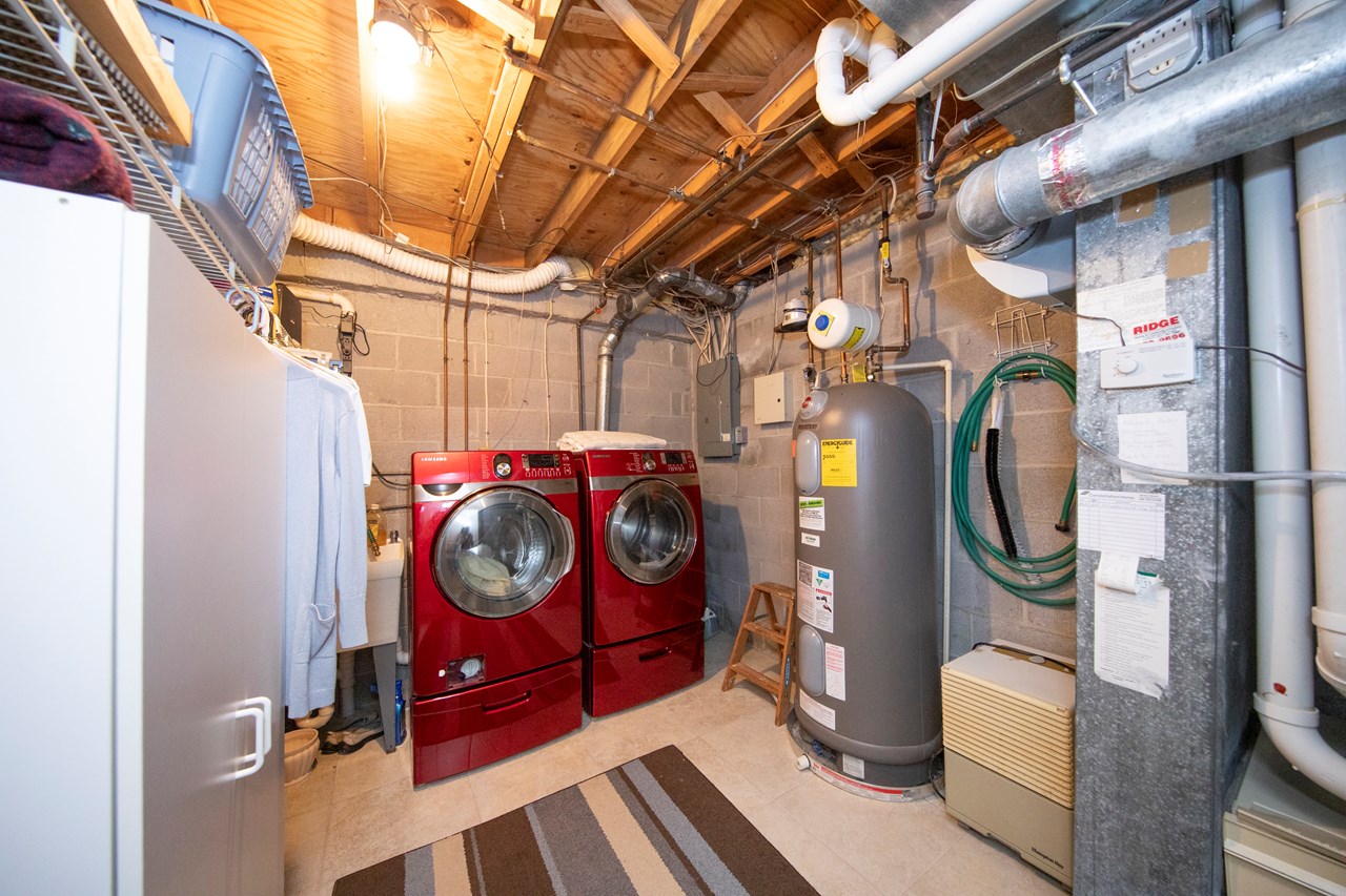 laundry & utility room